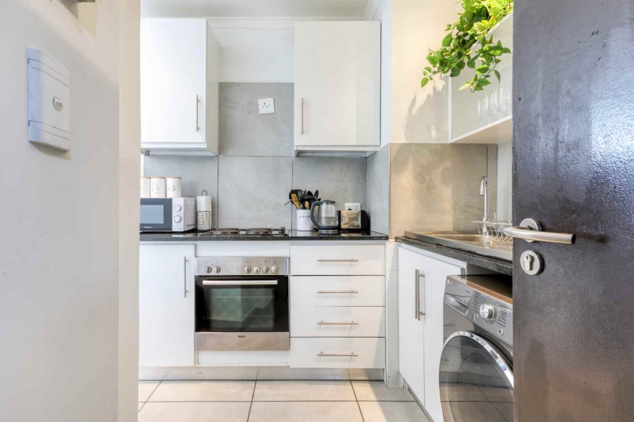 1 Bedroom Property for Sale in Cape Town City Centre Western Cape